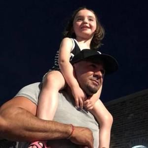 Meet your Posher, Adam